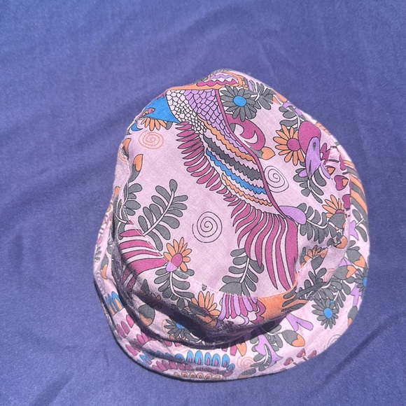 Prana Reversible Bucket hat brown metal logo to pink Floral pattern inner OS - Picture 8 of 8
